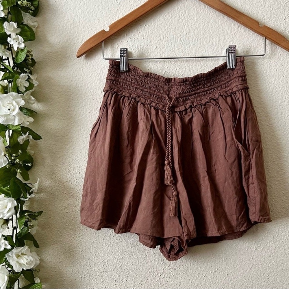 Aritzia Wilfred Blais Drawstring Boho High Waisted Shorts